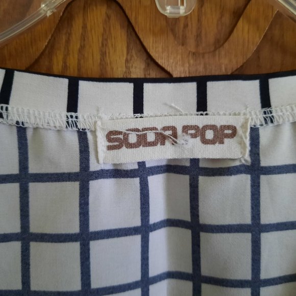 3/$15 Soda Pop Checkered Printed Tank Blouse - Black/White Size XS - Picture 11 of 15